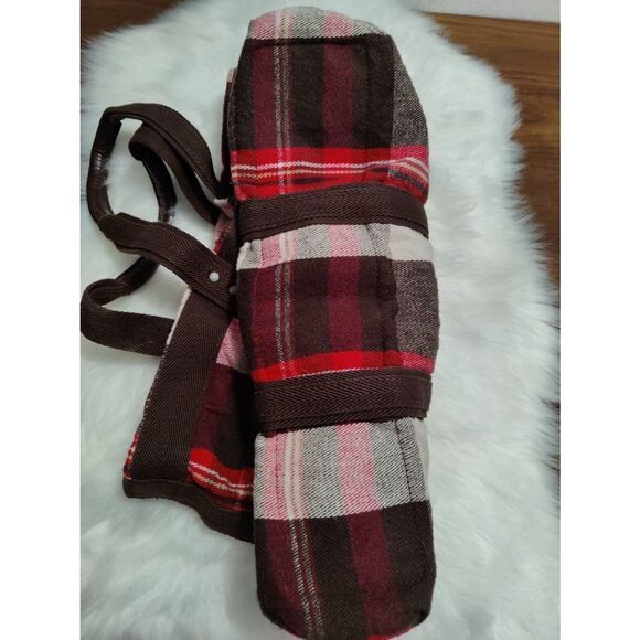 Abercrombie & Fitch Extra Large Reversible Flannel Tote Bag - Picture 4 of 6